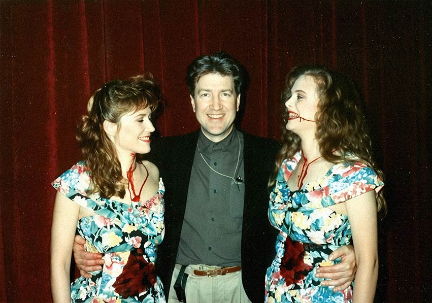 ThatsOurWaldo's tweet image. David Lynch and the concept of duality.