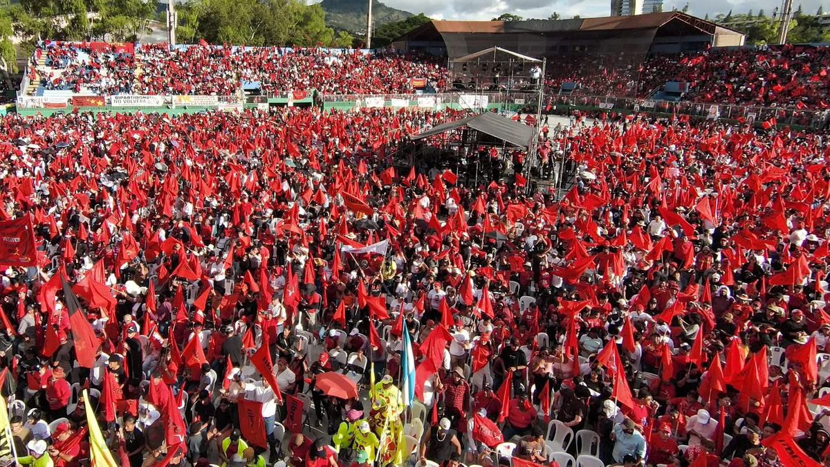 CarlosGiron02's tweet image. Desde acá les decimos: NADIE NOS ROBARÁ LAS ELECCIONES. ✌🏻🌺
