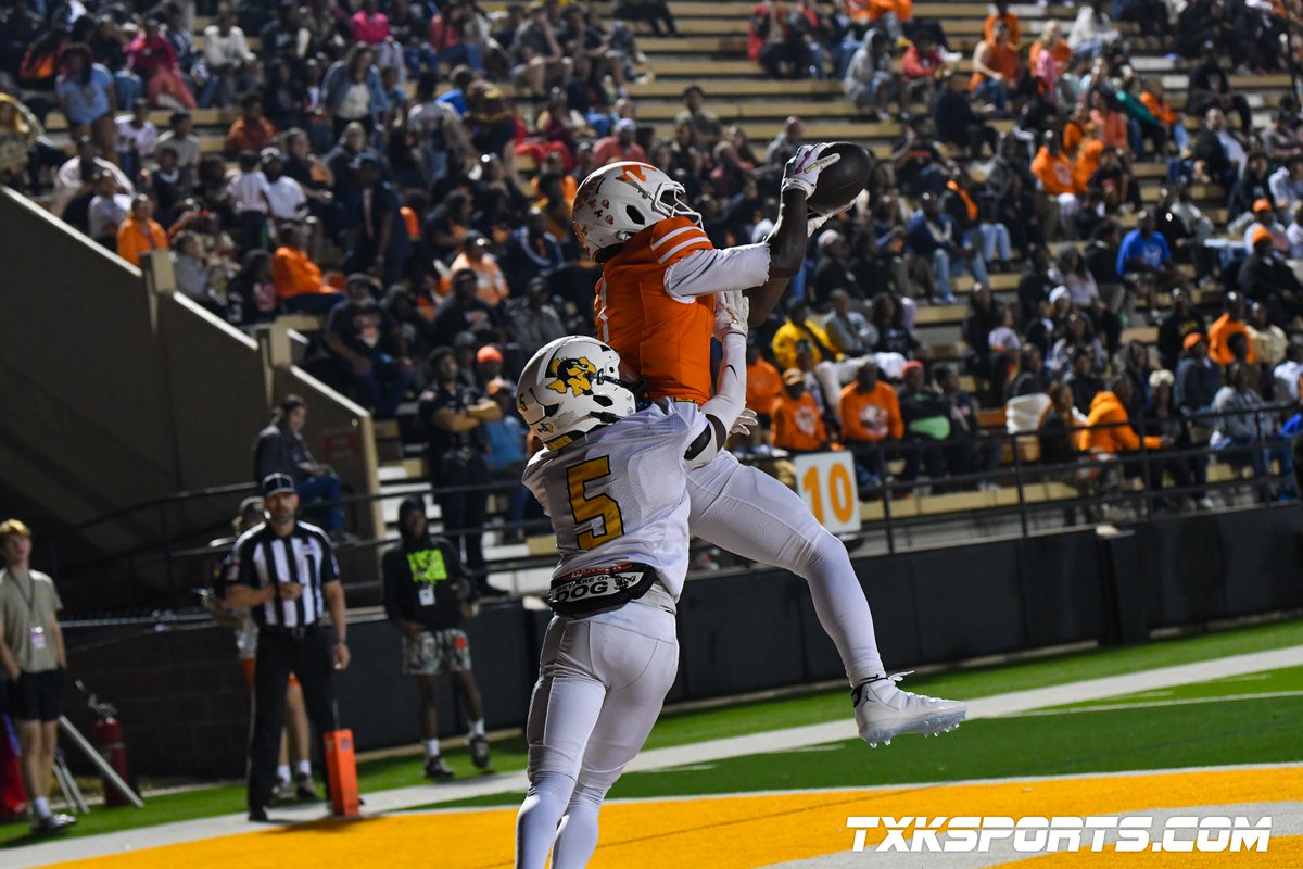 txkSports tweet media