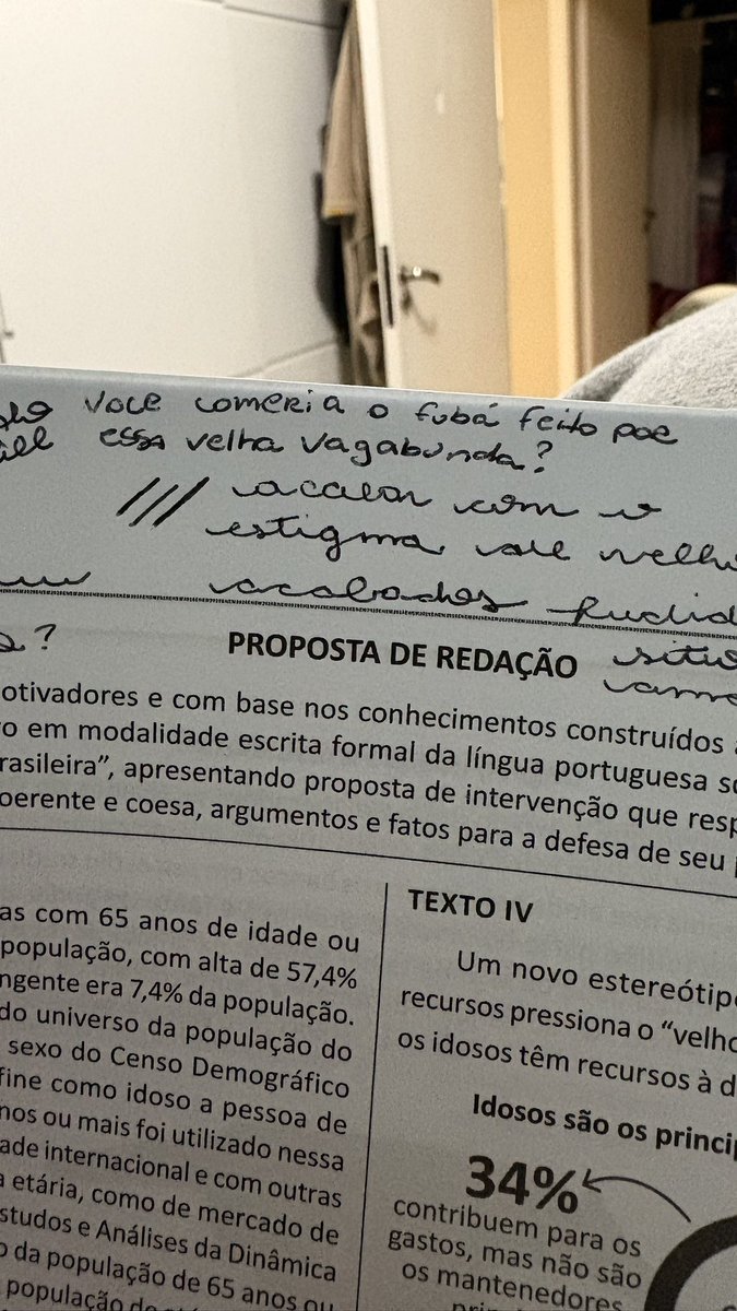 Karezinhahhhhh's tweet image. eu tava tao louca q tava cogitando usar isso de repertorio