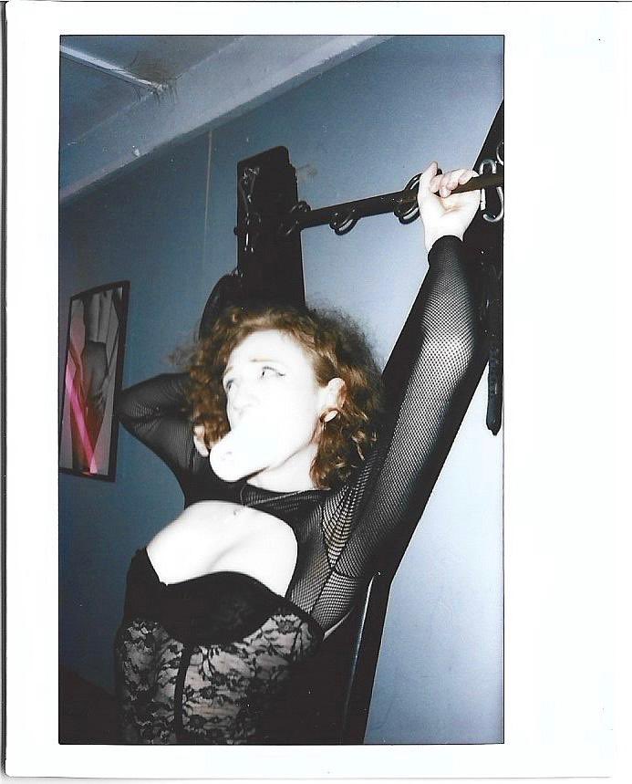 Which one of wishes you could tie me up and have your way with me? Femmes only, no boys allowed 😈