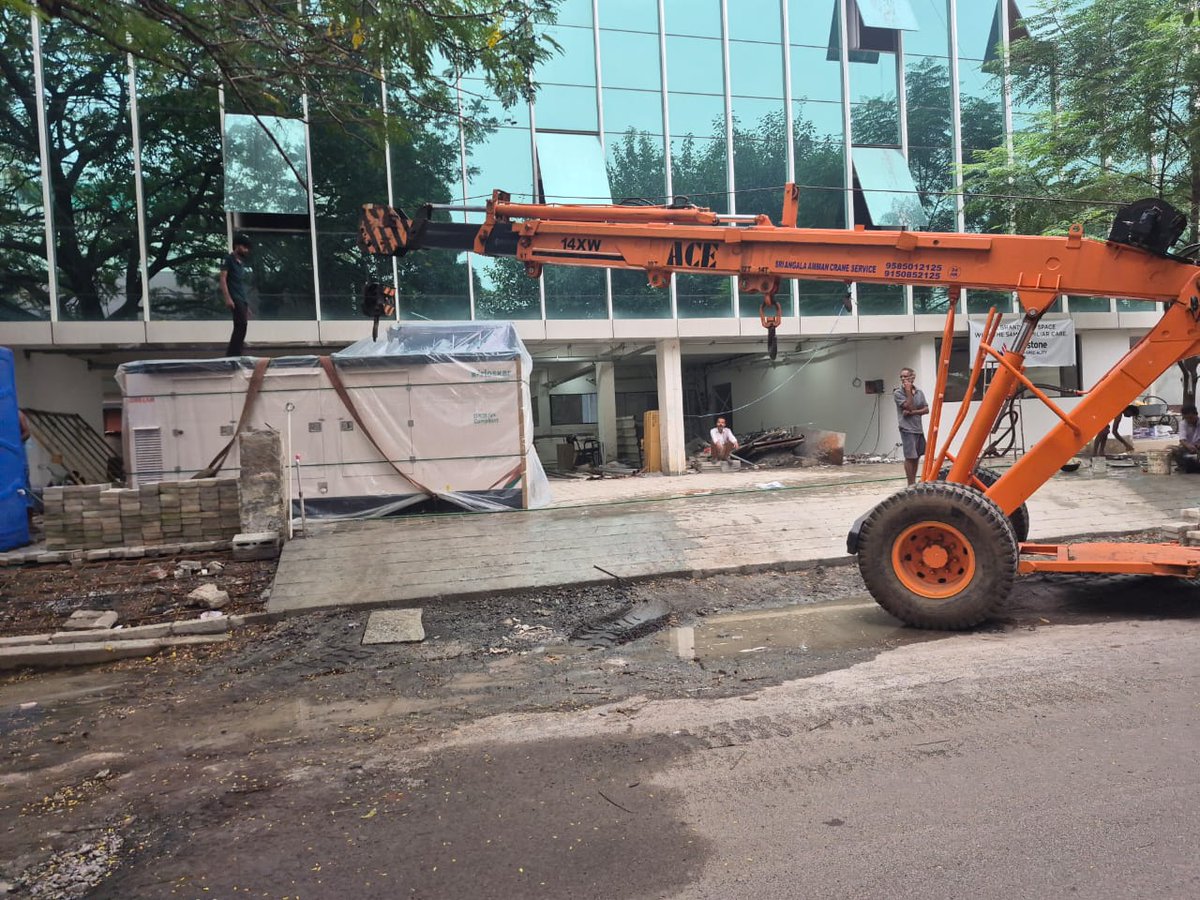 maxpowerservice's tweet image. Recent Supply Update 🚛🔌
Recent supply of 250kVA Kirloskar Powergen Diesel Generator Set at T. Nagar, Chennai for commercial use.

For more details, visit 🌐 maxpowerservices.com or call 📞 9382836363

#Kirloskar #DieselGenerator #Powergen #Chennai #CommercialPower #gensets