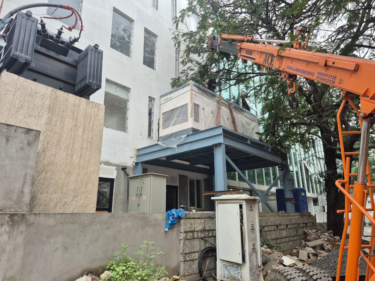 maxpowerservice's tweet image. Recent Supply Update 🚛🔌
Recent supply of 250kVA Kirloskar Powergen Diesel Generator Set at T. Nagar, Chennai for commercial use.

For more details, visit 🌐 maxpowerservices.com or call 📞 9382836363

#Kirloskar #DieselGenerator #Powergen #Chennai #CommercialPower #gensets