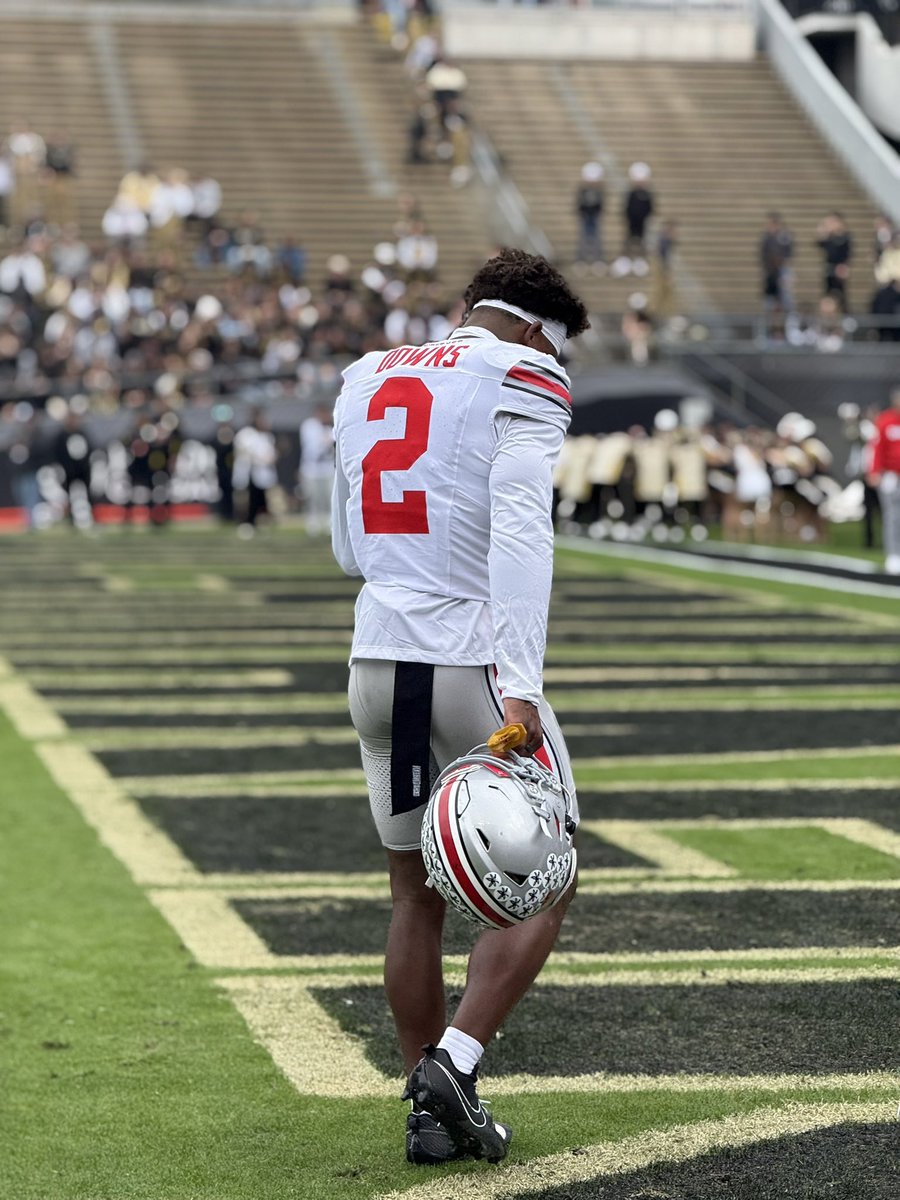 Some of my favorite pregame 📸 from the #Buckeyes win over Purdue. 

<a href="/kjacksonjr_/">Kenyatta Jackson Jr</a> | <a href="/sonnystyles_/">sonny</a> | <a href="/caleb_downs2/">Caleb Downs</a> | <a href="/arvxll/">Arvell Reese</a>