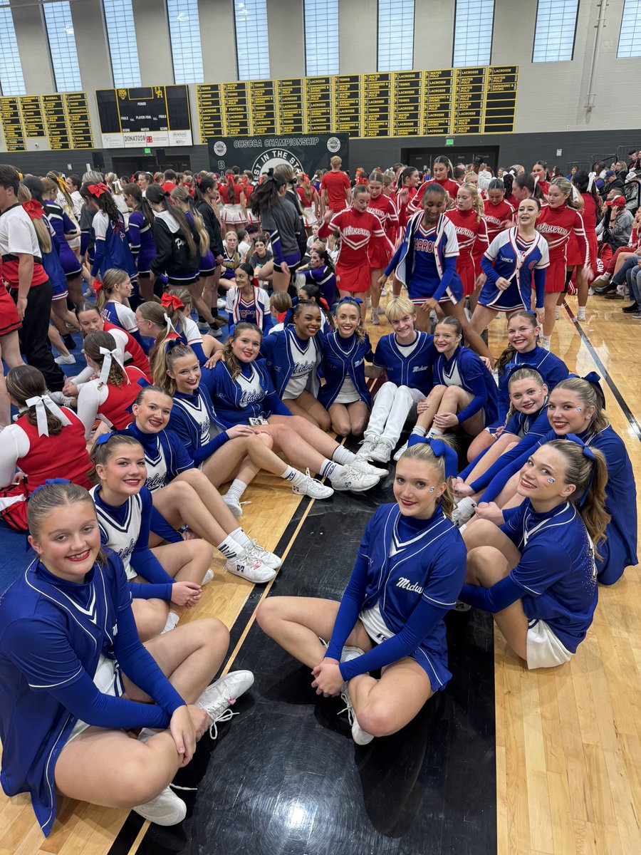 Midview_Cheer tweet media