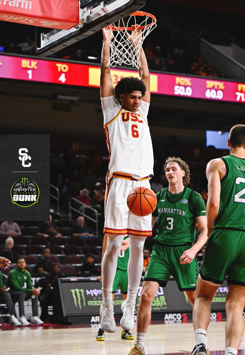 USC_Hoops's tweet image. Hangin' with @cofie_jacob ✌️

#FightOn | @MonsterEnergy