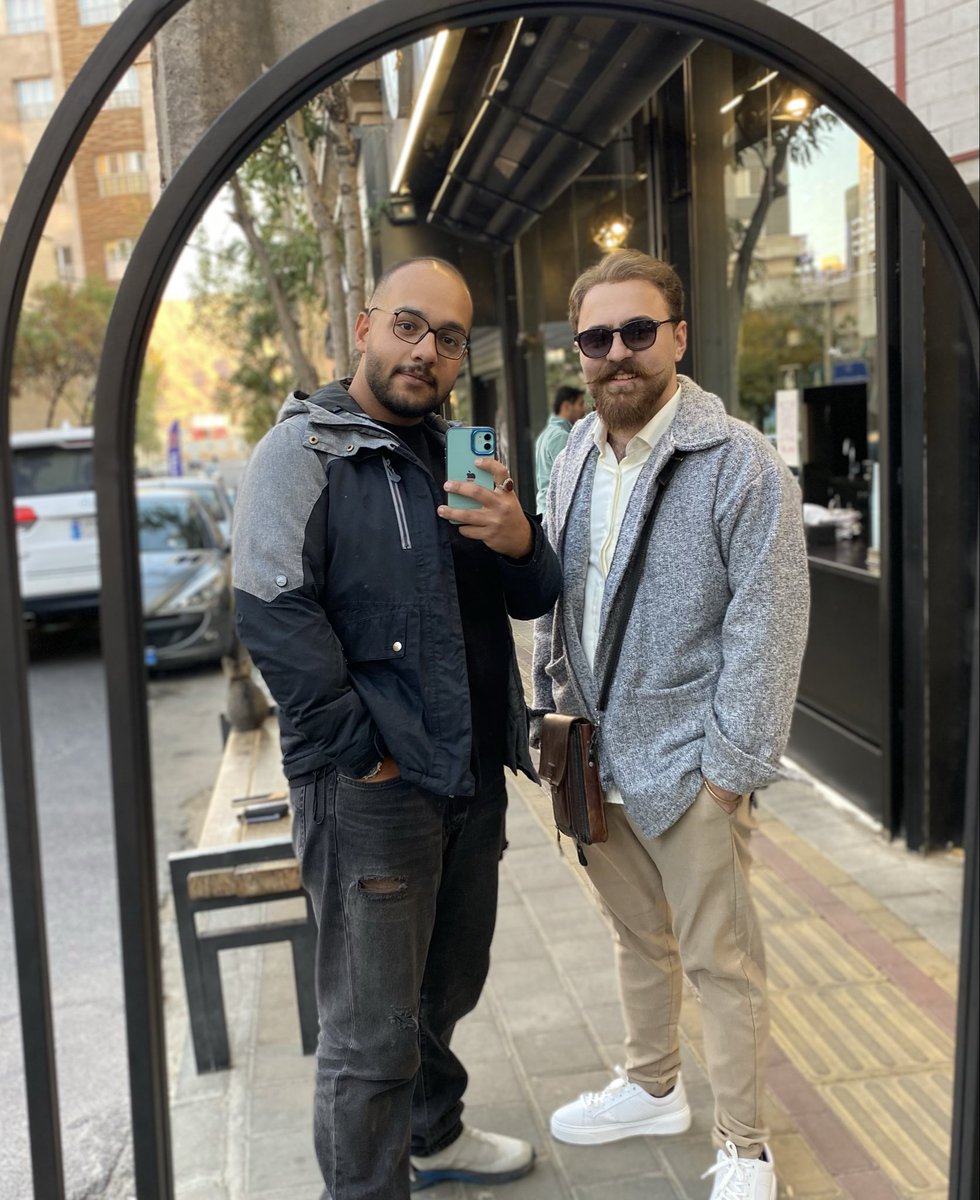 borbid2's tweet photo. جمعه ۹بهمن https://t.co/zZZTiBTuKO