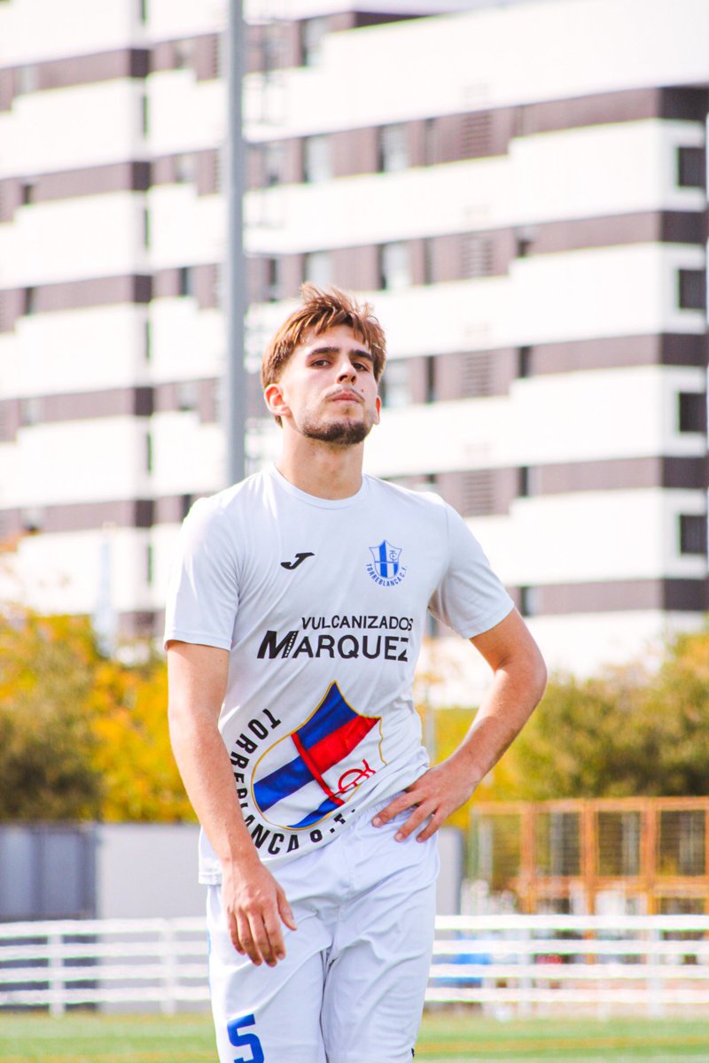 La 𝒅𝒆𝒓𝒓𝒐𝒕𝒂 es 𝒂𝒎𝒂𝒓𝒈𝒂, pero 𝒋𝒖𝒏𝒕𝒐𝒔 lo conseguiremos💙🤍💪🏻 | Imágenes 

📸 <a href="/fdelrioph/">Fernando Del Río</a> &amp; <a href="/Gonsot_Artist/">Pablo González</a>
#TorreblancaCF #TorreblancaArahal