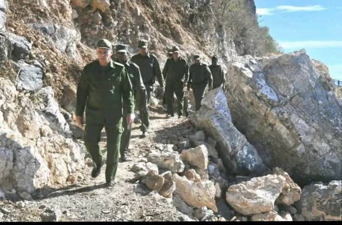 La preocupación y constancia de nuestro Presidente <a href="/DiazCanelB/">Miguel Díaz-Canel Bermúdez</a> y demás autoridades del  gobierno por los damnificados del Huracán Melissa es una muestra contundente de que nuestro proyecto de equidad y justicia social no dejará a nadie atrás 
#CubaEstáFirme #DePieYCombatiendo