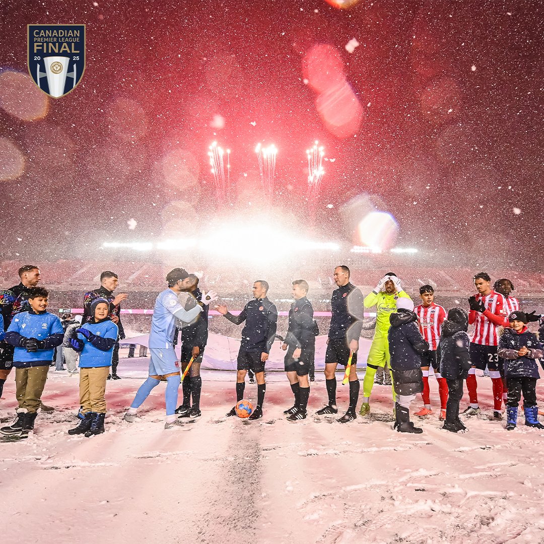 CPLsoccer's tweet image. This is Canadian football heritage ❄️

#CanPL #CPLFinal