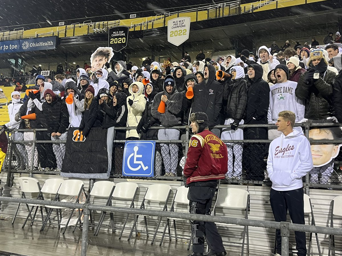 Eagle nation is ready to go for tonight‘s snowy state soccer championship!