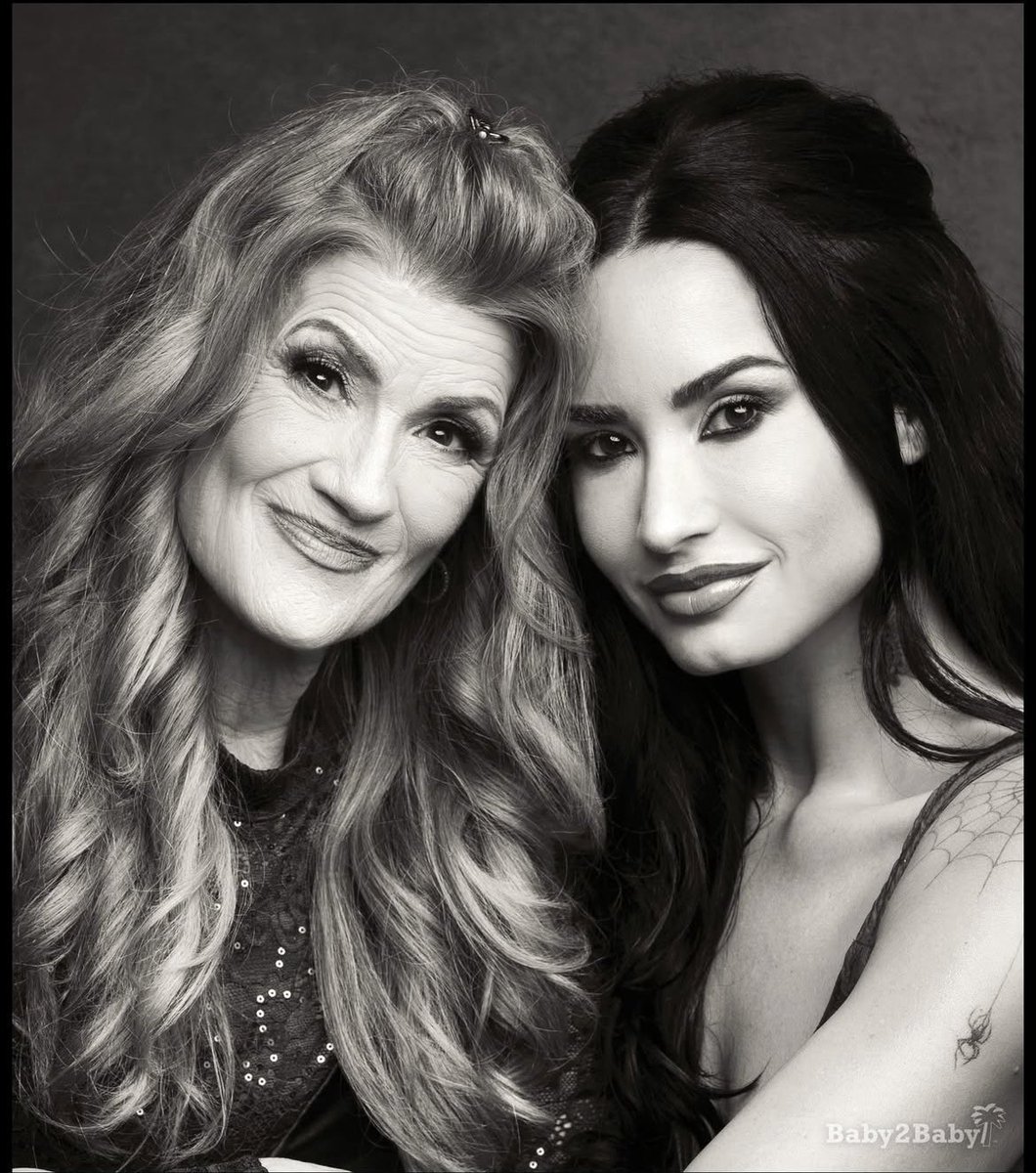 Demi Lovato Portugal tweet media