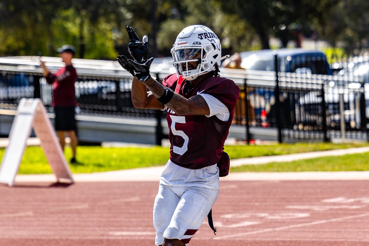 Current NPI breakdown courtesy of <a href="/FrankRossi/">Frank Rossi</a> and <a href="/D3FBHuddle/">In The (D3FB) Huddle</a> sees two teams from Texas make the #d3fb playoffs. 

Hardin Simmons - Current ASC Leader
Trinity University (TX) - Pool C #2 

📸: Me