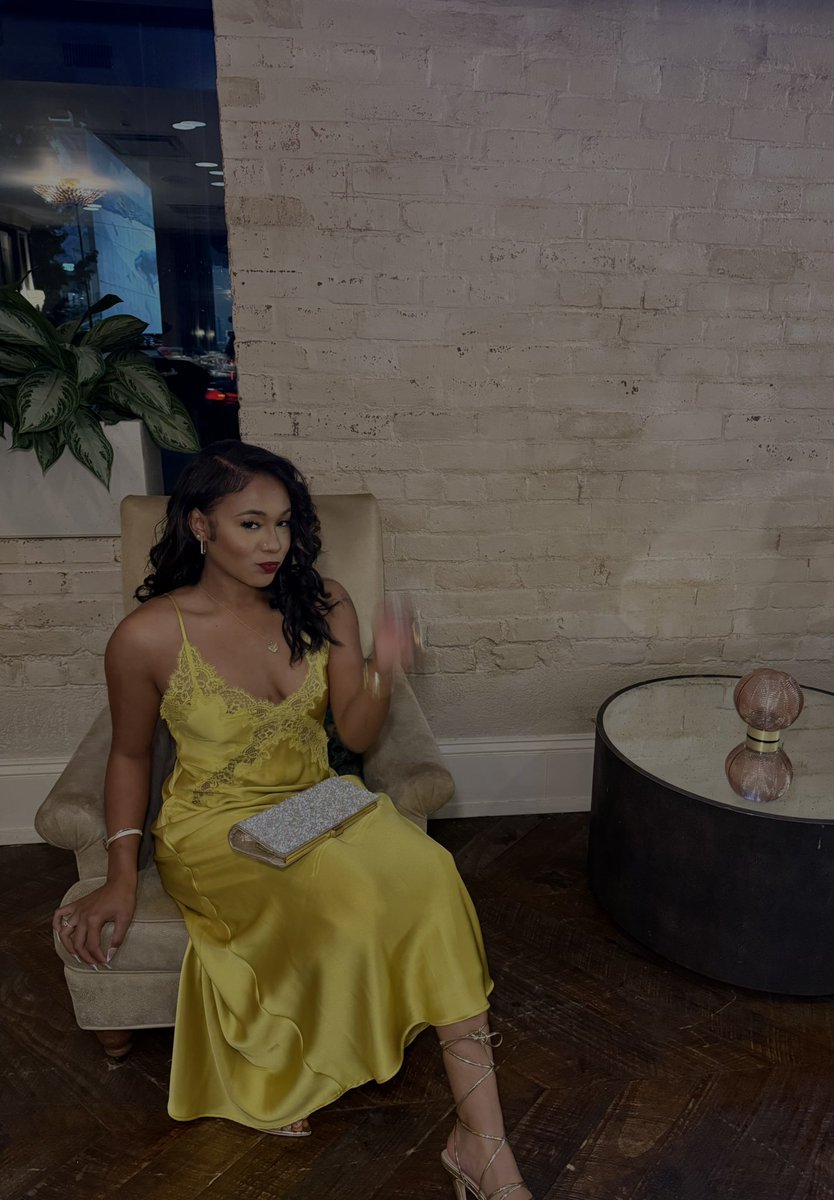 happy birthday to the princess 😘 10/31🎈