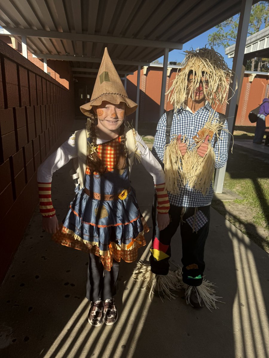 Dunnellon Middle School tweet media