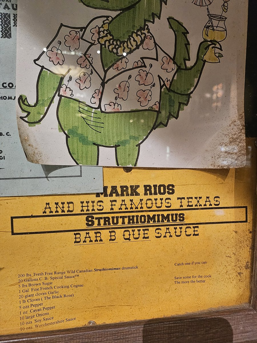 femsteverogers's tweet image. Due to some things moving around in Dinoland for Christmas we finally learned Mark's famous BBQ recipe!

 (bulletin board in restaurantosaurus)

 Before/ After