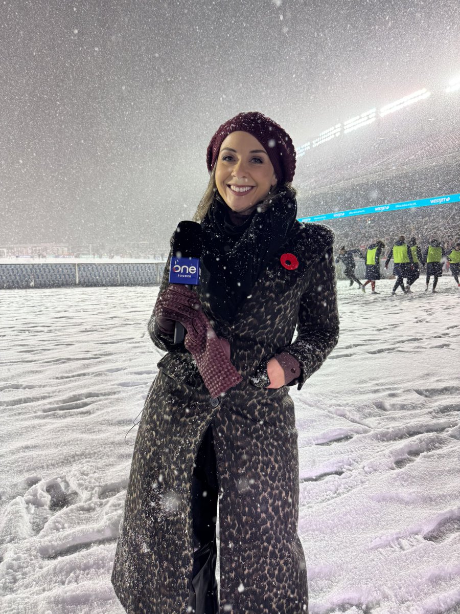 AndiPetrillo's tweet image. There’s a soccer match being played, folks! #CPLFinal