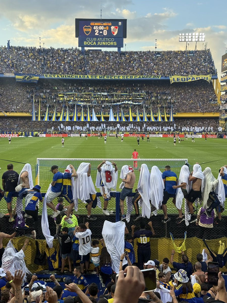 CamiBGalilea's tweet image. Sos una fiesta siempre 💙💛