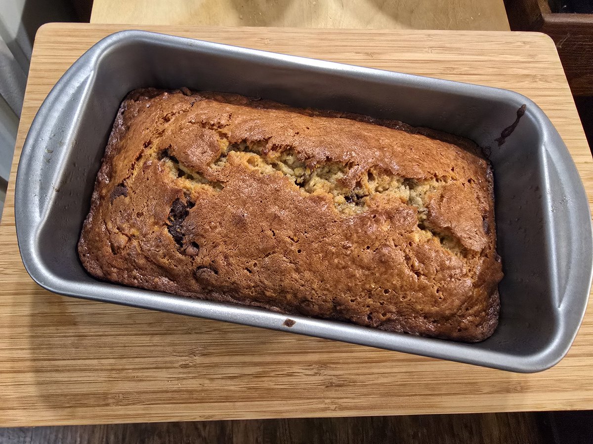 just found out that if you mix a bunch of things into slop and then bake it looks and tastes awesome