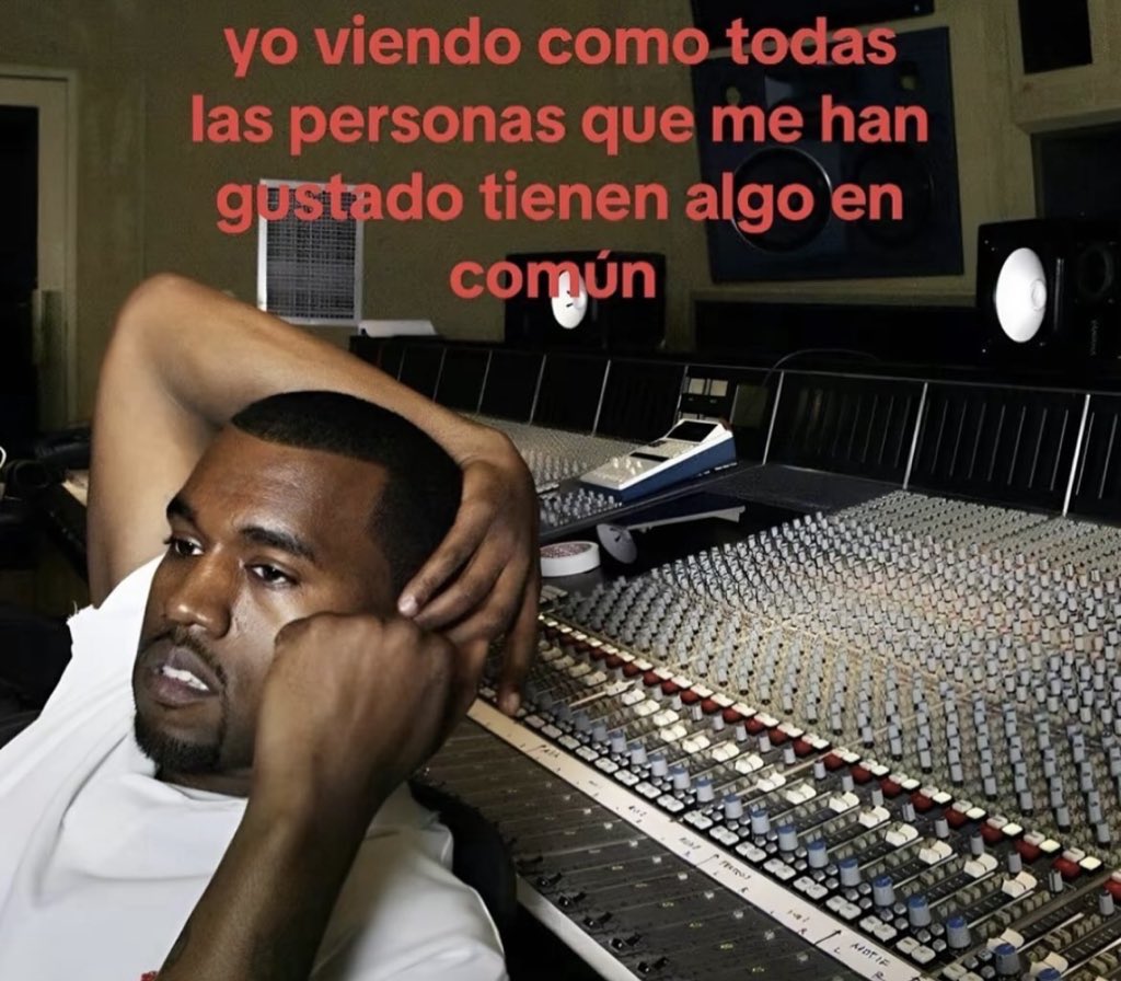 skereunpesado's tweet photo. buenas noches https://t.co/4DJXA6xLnN