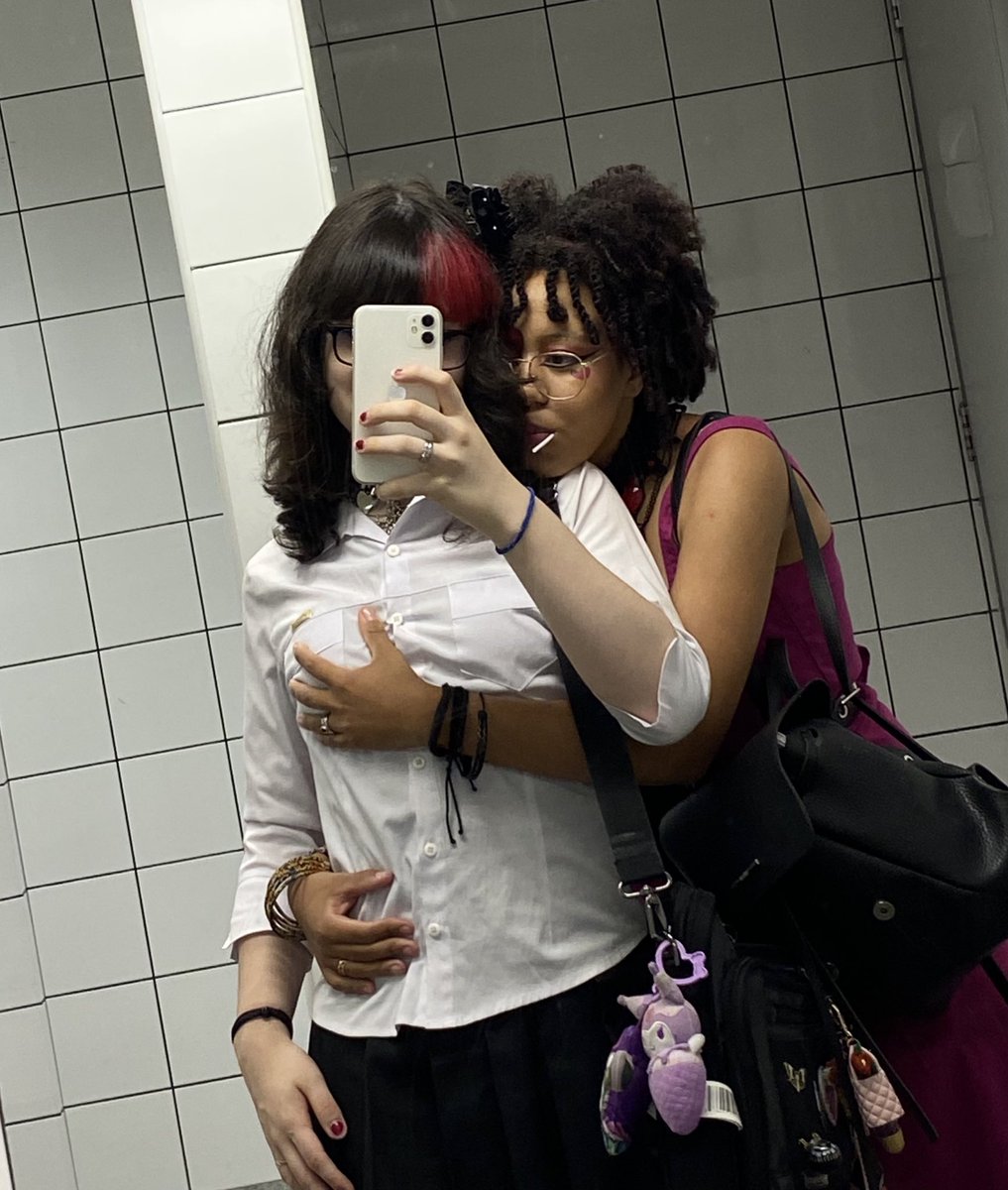 ElysiumFlora's tweet image. 2 anos de pura felicidade