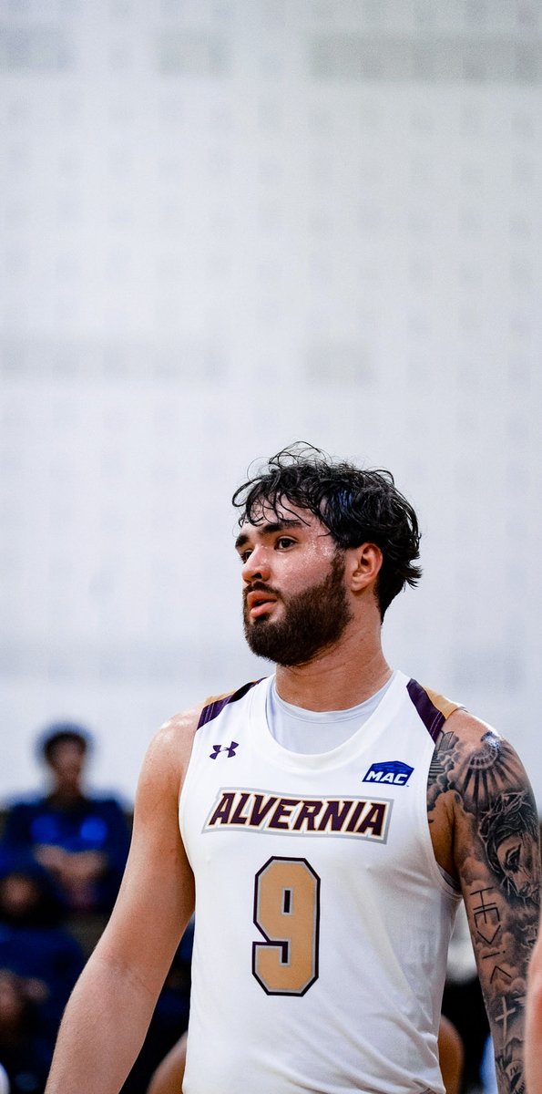 Jeanne 💫 tweet media