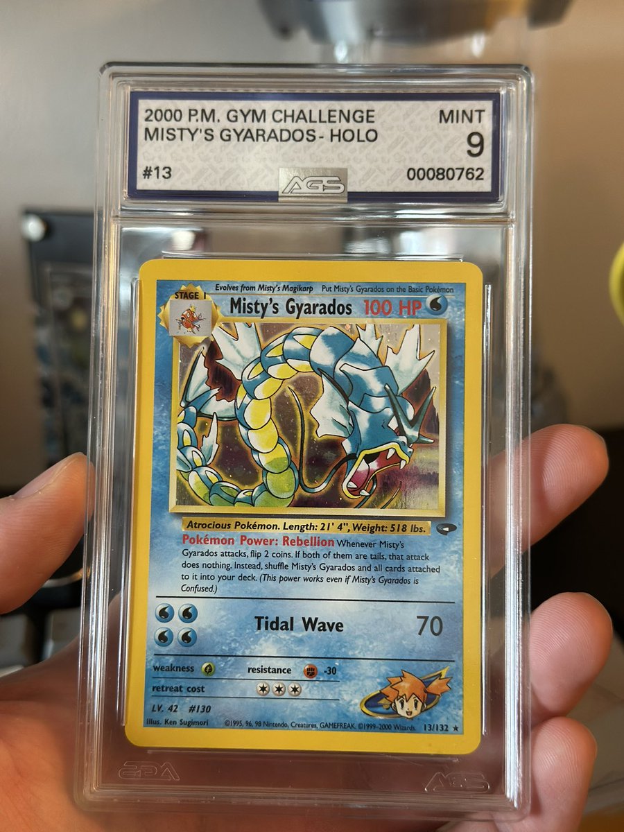 Childhood grail acquired, thank you to the legend <a href="/PokeTeeJay/">PokéTeeJay</a> for this beauty 🥹