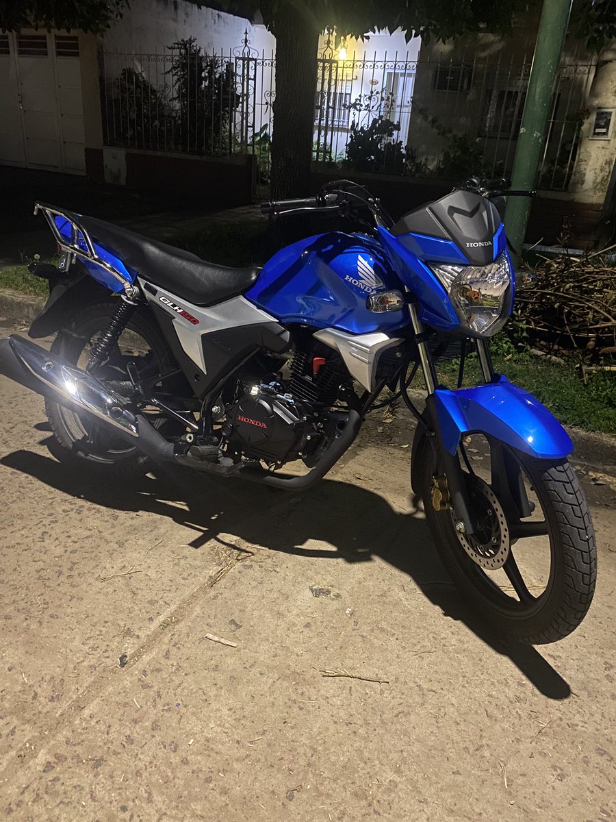 te pensé te pensé y aca te tengo 🥺💙