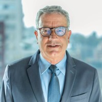 El dinero oculto que amenaza la elección: las AFP, Bernardo Fontaine y la sombra digital que beneficia a Kast factos.cl/2025/11/09/el-…