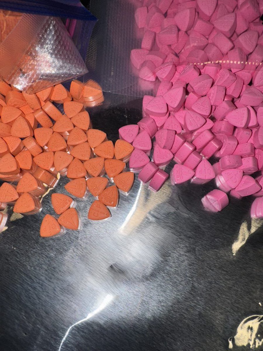 mrseshed's tweet photo. Orange &amp; Pink 
Teslas 
250mg XTC

Super 🔥 
- 0 Dust 
- Nice Clean Shine
- Top Quality Press
- Very Potent https://t.co/6m7RA5k6wH
