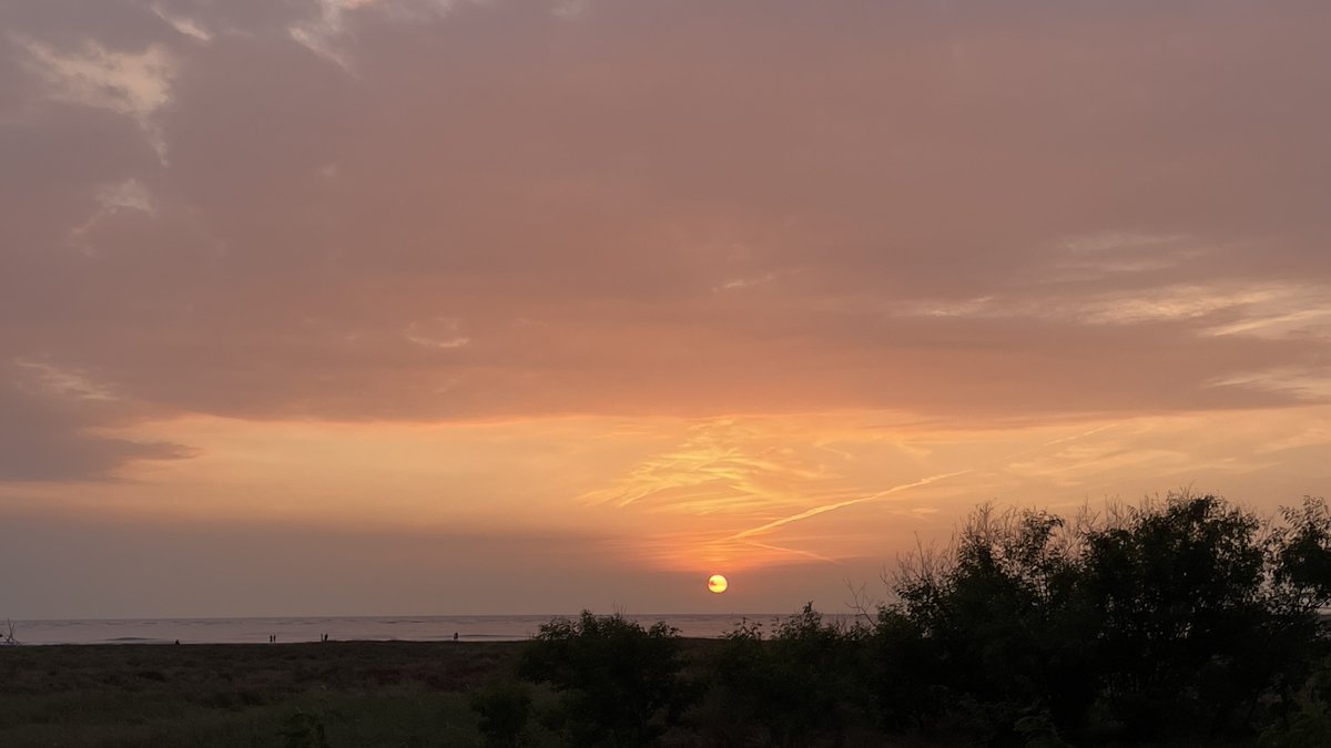 提早的颱風假  

#臺南 #四鯤鯓