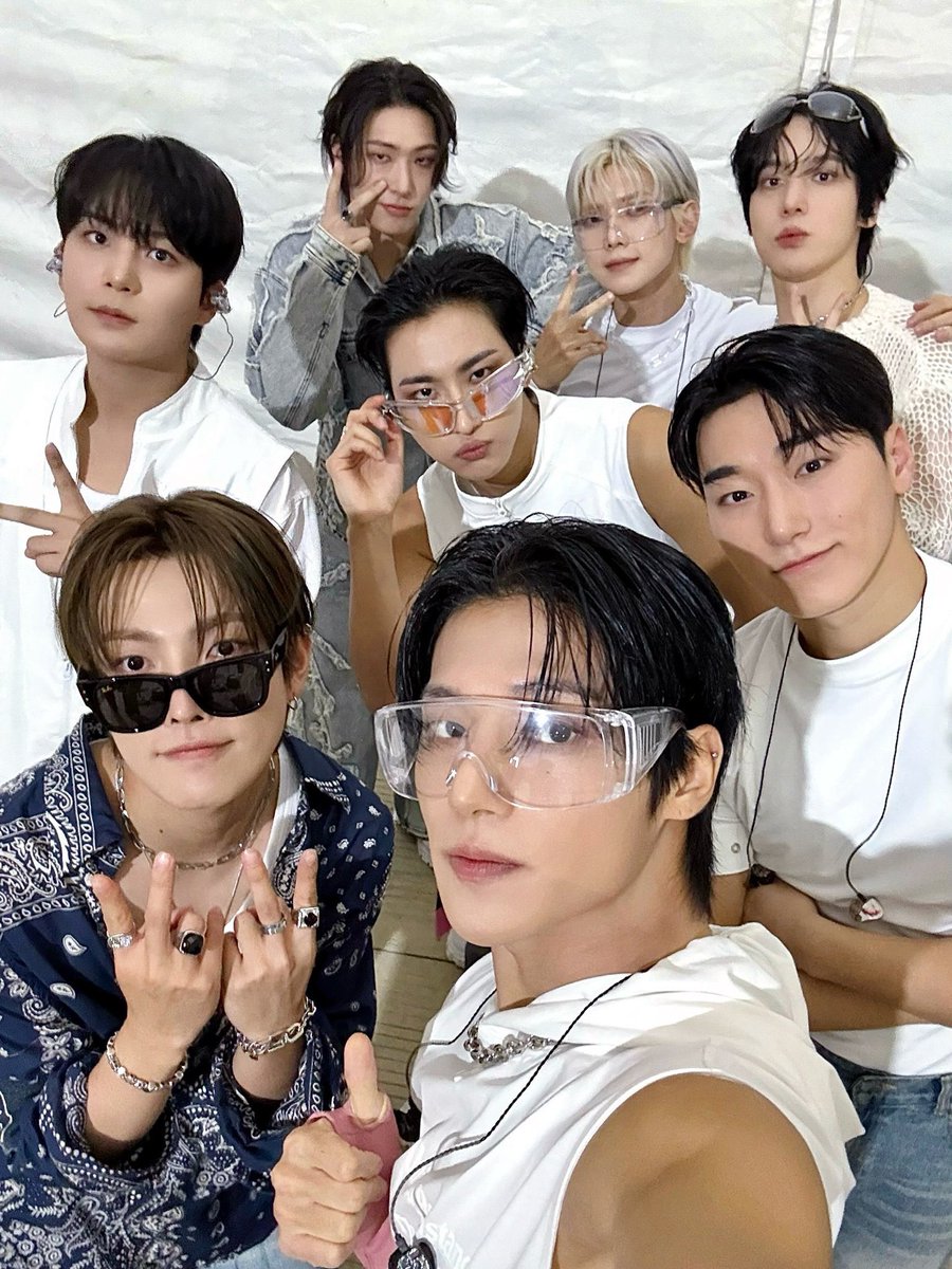 courtskaggs's tweet image. Oh…. 🥸