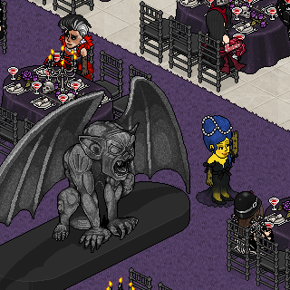 Marge goes goth! 🖤

#HalloweenDoCopa <a href="/riohabblet/">RIO Habblet</a> 
SukiScarlet