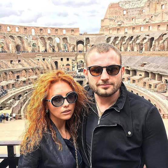 Dubai’de kurduğu“Fintopio” isimli kripto para transfer platformu üzerinden yatırımcılardan yaklaşık 500 milyon dolar topladıktan sonra  kayıplara karışan Rus kripto para dolandırıcısı Roman Novak ve eşi öldürülmüş halde bulundu. 

 Soruşturma dosyasındaki bilgilere göre; Novak, 4