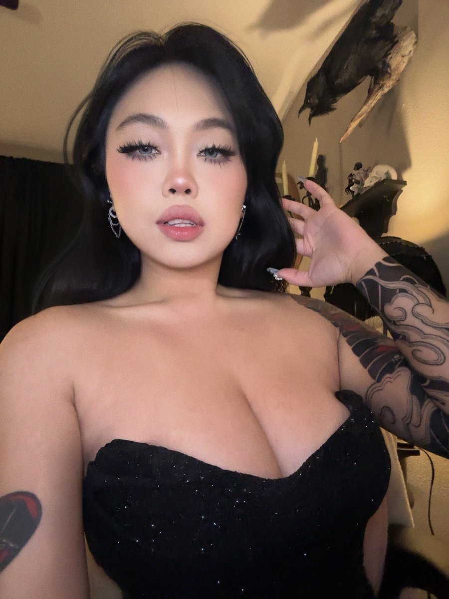 Cyb4rAnG3L's tweet photo. Hi https://t.co/yfAQhVgniK