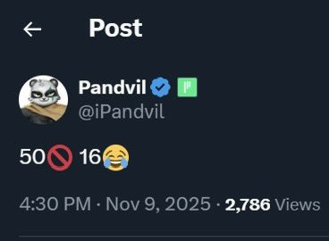 CodeD3V's tweet image. Is he trying to tell us something? 🤨👮🏻‍♂️🚨