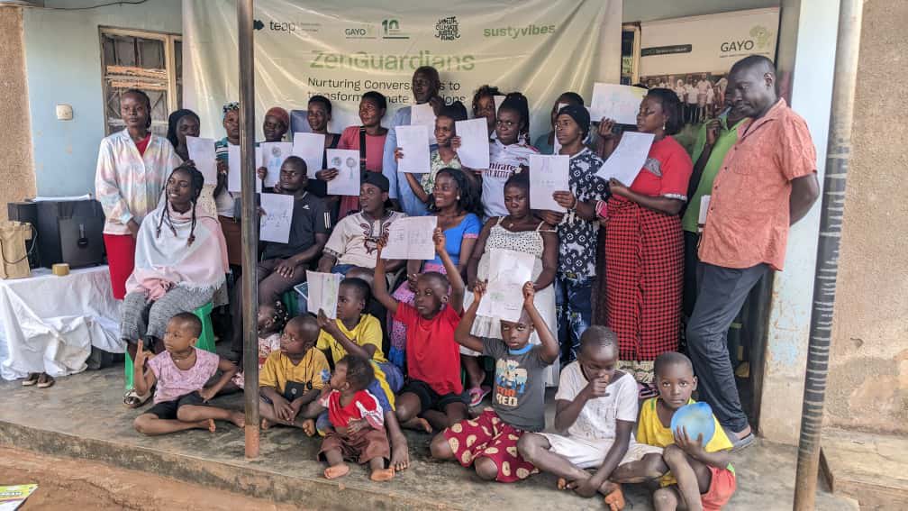 Greenhomeland1's tweet photo. We held a successful #ZenCafe with our people in Makindye Division-Nsambya.
There stories improved emotional resilience and shifted their narratives from fear to hope.
Thank you our people👏👏
#ClimateAnxiety
#ZenGuardian
#FearToHope
#TEAP https://t.co/IGQU1A7ELi