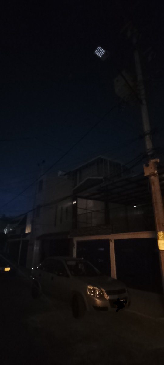 Rodomartinez's tweet photo. @CFE_Contigo @CFEmx Buenas noches, para reportar una lámpara del alumbrado público descompuesta desde hace ya un mes, en la calle de Albino Terreros Meneses, Colonia Presidentes Ejidales primera sección, Alcaldía Coyoacán, frente al número 36. Muchas gracias por la atención. https://t.co/voneyk8D4A