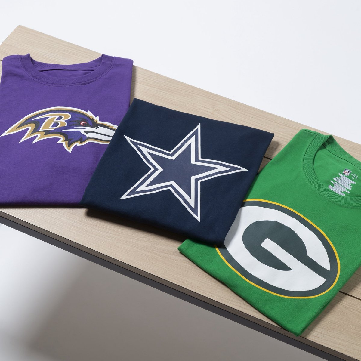Lleva los colores de tu equipo con flow 🔥

Las playeras NFL están listas para acompañarte en cada touchdown, selfie y plan del finde

💥 Elige tu equipo y arma el look ganador → urbanstore.com.mx

#LaNFLLlegóAUrbanStore