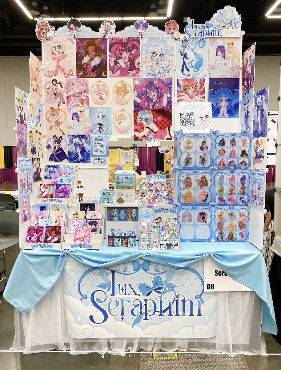 Still stuff I wanna fix up but rlly happy with how my table at kumo turned out ^^