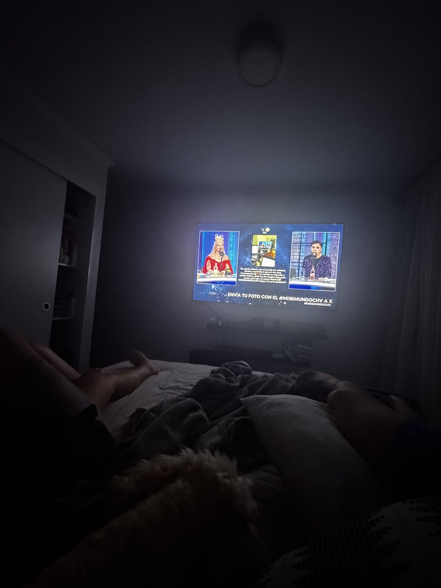 Pregunta para ustedes. 
Creen en los extraterrestres? No se vale decir Wisin y Yandel jajajaja 
#missmundochv