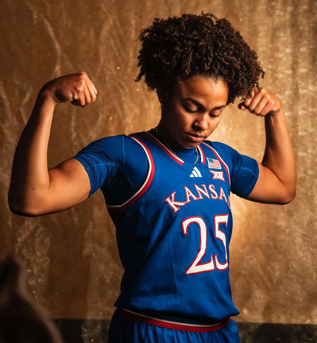 One of the best freshman in America.

<a href="/Jaliya_Davis_/">Jaliya Davis</a>