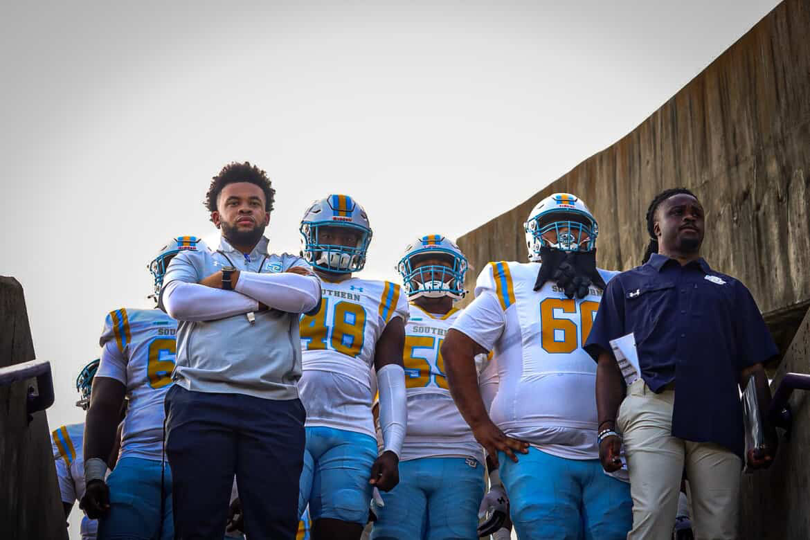 _neelyd's tweet image. It cost to be real, so I paid with pain.