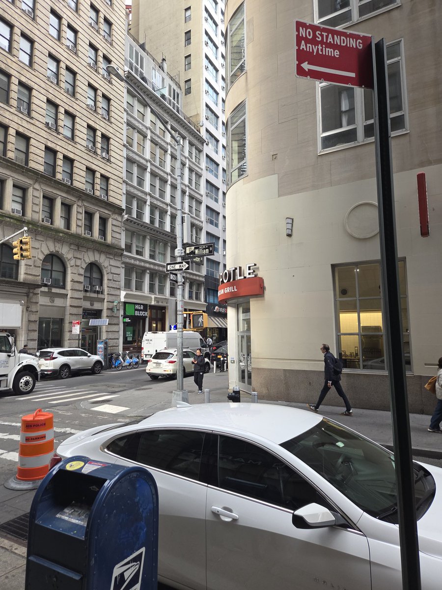 placardabuse tweet picture