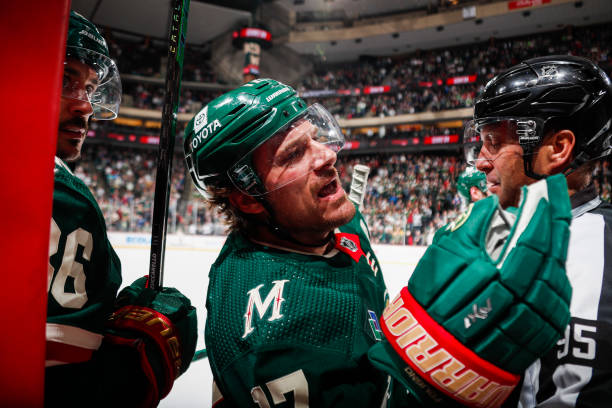 ScoutingTheRefs's tweet photo. Flames vs. Wild
Referee: Mitch Dunning #20
Referee: Chris Schlenker #3
Lines: Steve Barton #59
Lines: Jonny Murray #95
https://t.co/YLOHTrae06
#Flames #MNWild #CGYvsMIN #NHL https://t.co/WrCq4X0ePw
