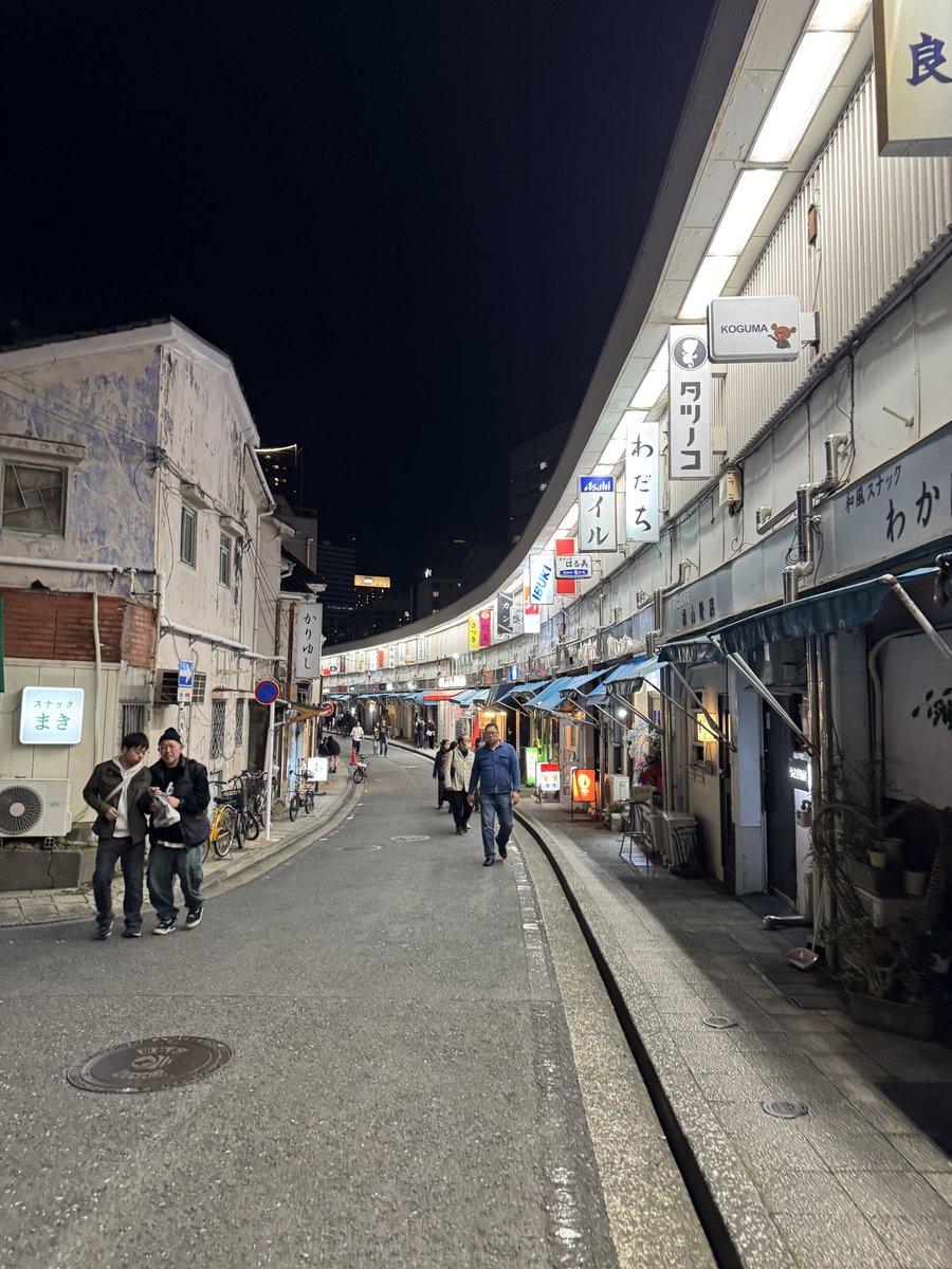 VectisRobotics's tweet image. How did i end up here?