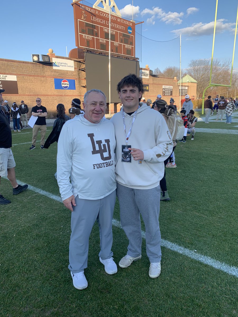 Had a great time this weekend at Lehigh, can’t wait to be back up!!
<a href="/LU_CoachMac/">Mark McMaster</a> <a href="/CoachRichNagy/">Rich Nagy</a> <a href="/CCrestFootball/">Cedar Crest Football</a>