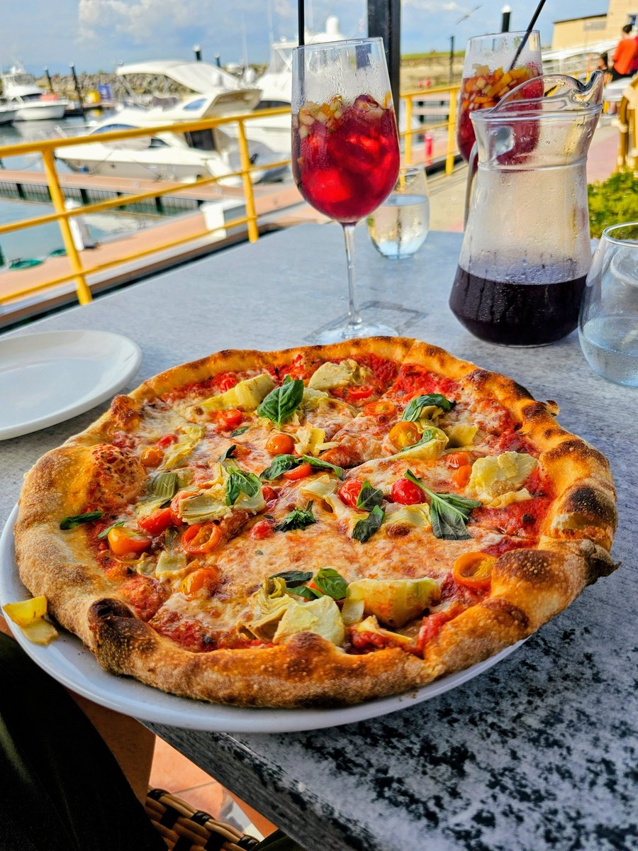 Criptowallst's tweet image. Día de pizza