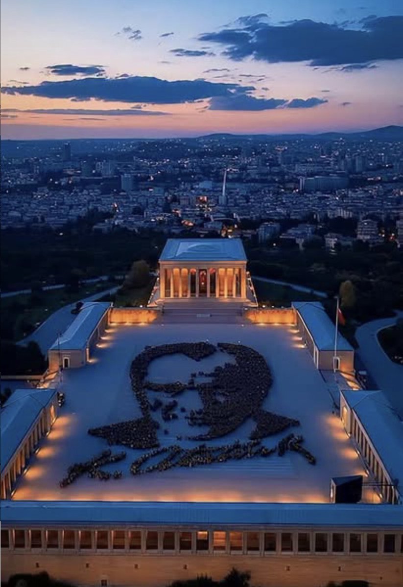 Saygıyla sevgiyle en çokta özlemle 

#MustafaKemalAtatürk ♾
#10kasım1938