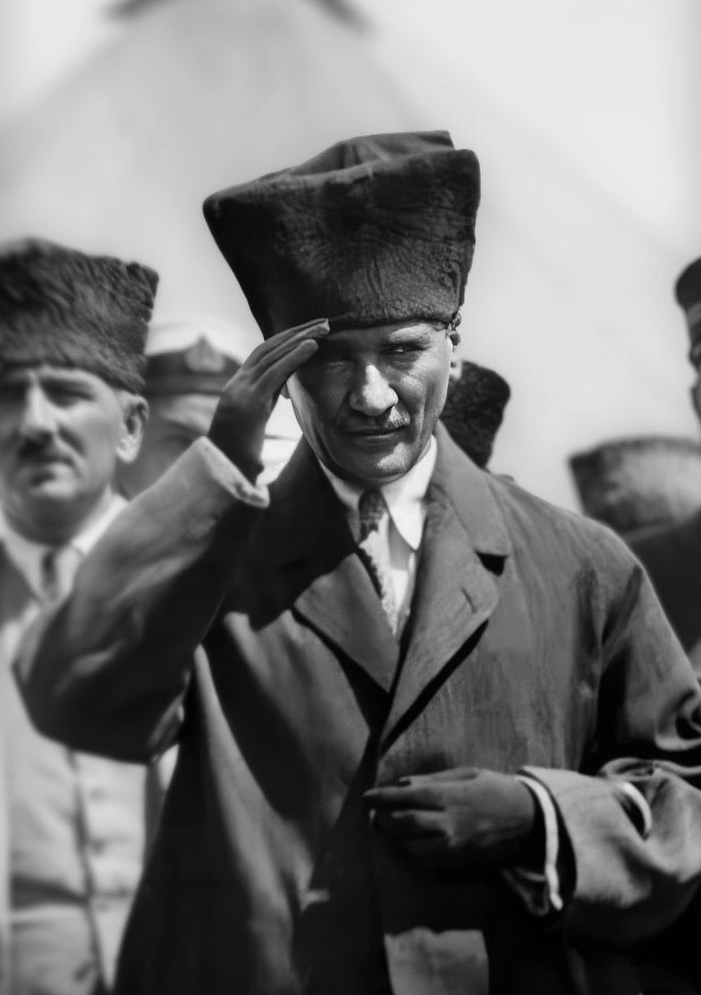 Saygı, sevgi ve minnetle… 𝟏𝟖𝟖𝟏 - ♾️